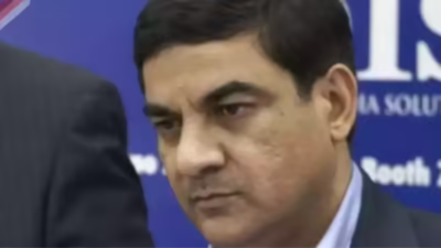 Sanjay Bhandari declared fugitive economic offender: Delhi court tags arms dealer linked to Robert Vadra case; extradition path eases | India News Sanjay Bhandari declared fugitive economic offender: Delhi court tags arms dealer linked to Robert Vadra case; extradition path eases | India News