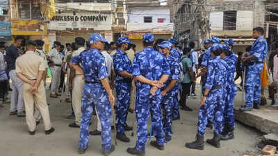 Clashes erupt in Bihar’s Gopalganj, Katihar during Muharram processions; stones hurled, vehicles vandalised – police to take action | India News Clashes erupt in Bihar’s Gopalganj, Katihar during Muharram processions; stones hurled, vehicles vandalised – police to take action | India News
